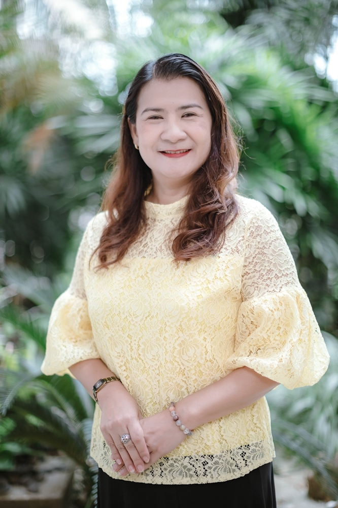 วิทย์_พรพิมล.jpg